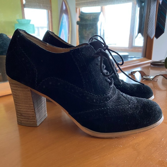 Steve Madden Shoes - Steve Madden - Black Suede Heeled Oxfords